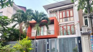 Biệt thự khu dân cư Phú Nhuận, khu Lê Thị Riêng